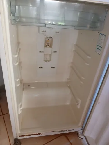 Geladeira 430 Ltrs 220V