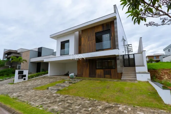 Casa à venda em Campinas, Arborais Residencial, com 3 suítes, com 267.17 m², Arborais Resi