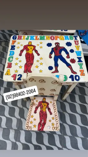 MESA E CADEIRA INFANTIL 