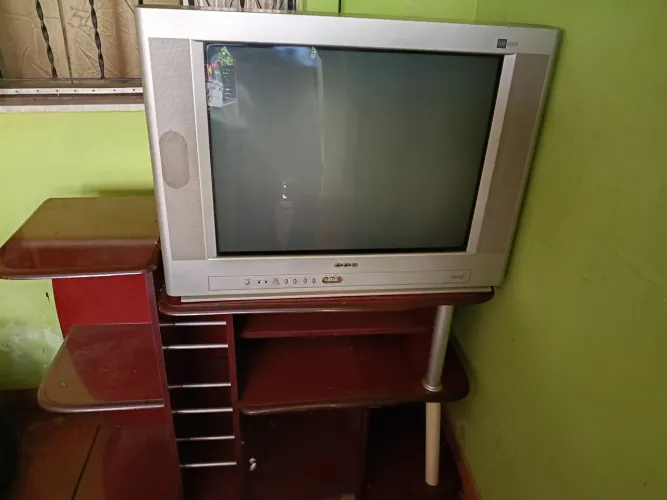 Rack com tv