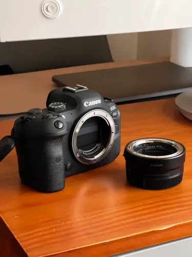 Canon EOS R6 Full Frame Mirrorless Impecável + Adaptador Original Canon EF-EOS R