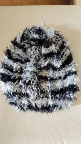 Gorro Touca de Frio - Preto e Branco