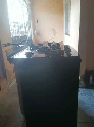 Vendo fogão 350 atlas despachar logo
