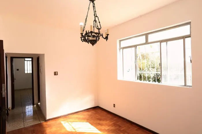 Casa à Venda - Santa Inês, 5 Quartos, 510 m2