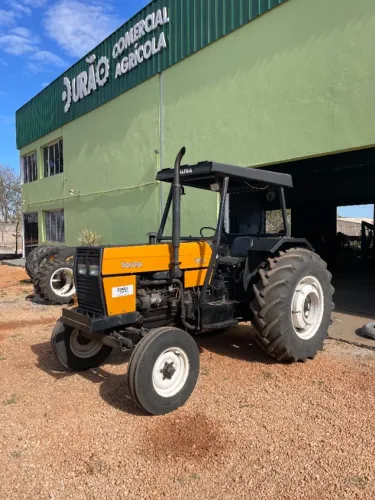 Trator Valtra 785 4x2 Ano 2004