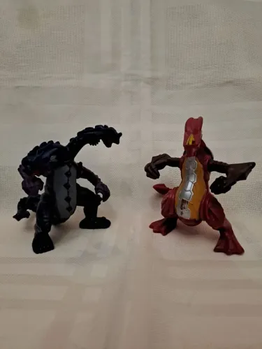 Bonecos bakugan