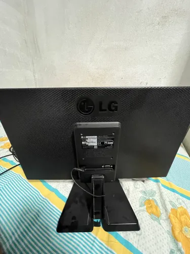 Monitor LG Flatron 20M37AA-B 19? 1366x768