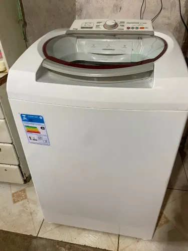 Máquina de lavar roupas Brastemp 11kg 