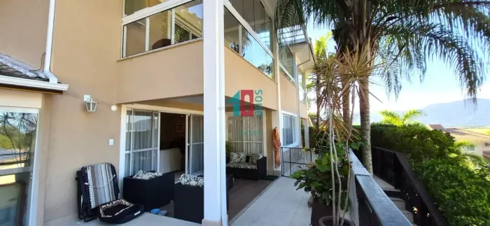 Recreio dos Bandeirantes | Casa de Condomínio 5 quartos, sendo 5 suites