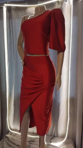 Conjunto vermelho