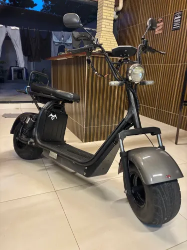Scooter eletrônica 2000w MUUV
