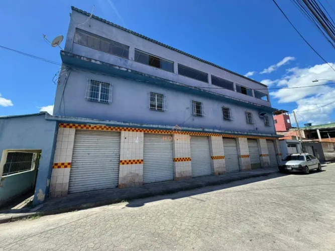 Predio comercial em Jardim Carapina com 3 apartamentos de 2 quartos