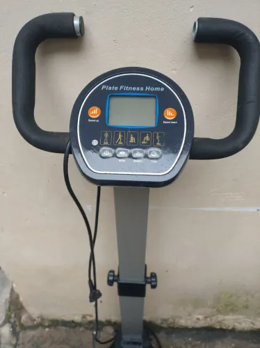 Plataforma vibratória Bioshape Fitiness home