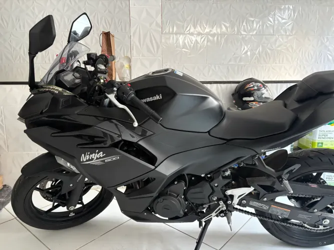 Kawasaki Ninja 500 2026
