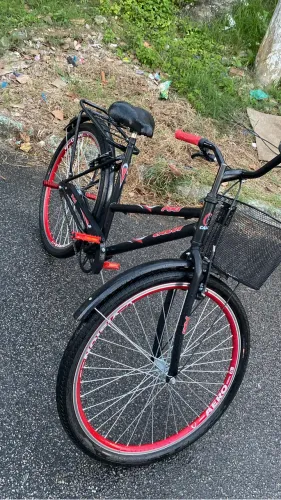 Vendo bicicleta com cadeado e chaves