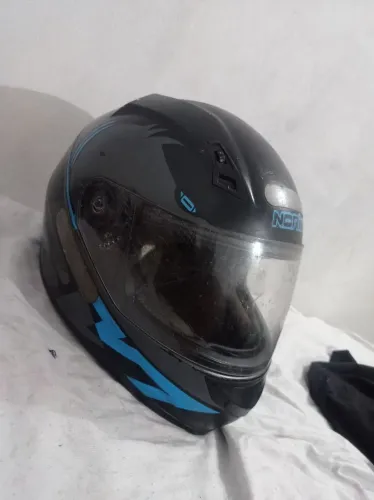 Capacete da norisk barato pra ir embora hoje