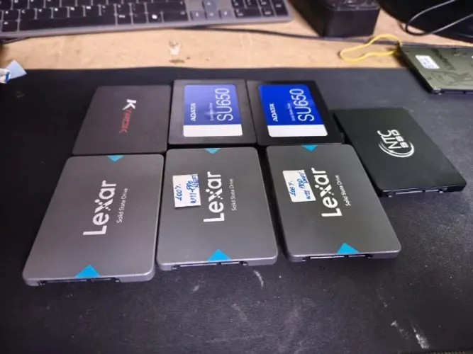 SSD´s DE VÁRIAS MARCAS 240gb 100% SAUDÁVEL