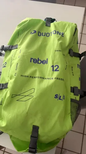 Kitesurf Duotone Rebel SLS 2027 tamanho 12