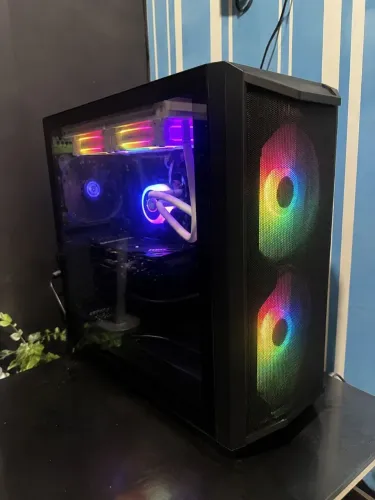 Kit PC Gamer i5-14600KF + B760M DDR5 + Water Cooler + SSD 1TB