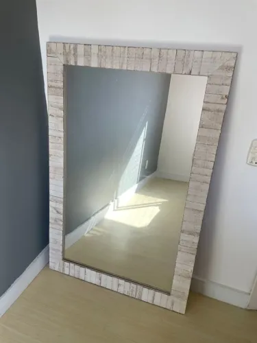 Espelho Grande Moldura Madeira Rústica - 127cm x 83cm