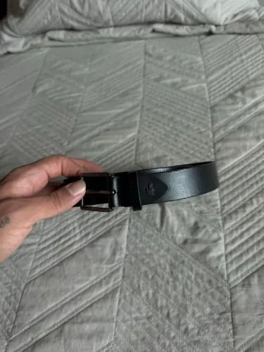 Cinto Lacoste em Couro 100% tamanho 85 - Original pouquíssimas marcas de uso