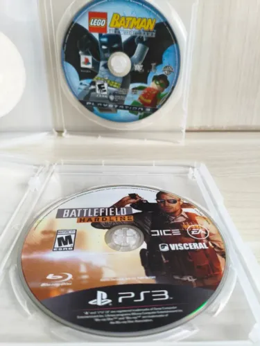 Lotes de Jogos de  Ps3 Battlefield e Batman Lego  todos Originais Mídia Física. 