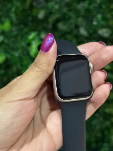 Apple Watch SE 3 geração - GPS + cellular seminovo com garantia
