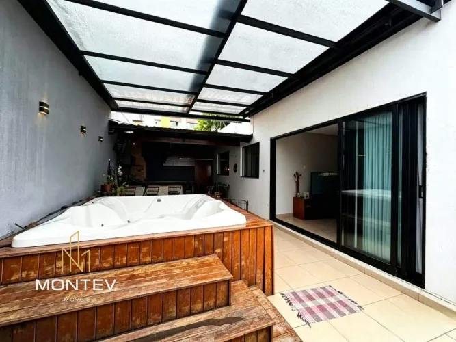 Casa à venda, 3 quartos, 1 suíte, 2 vagas, Santa Marta - Divinópolis/MG