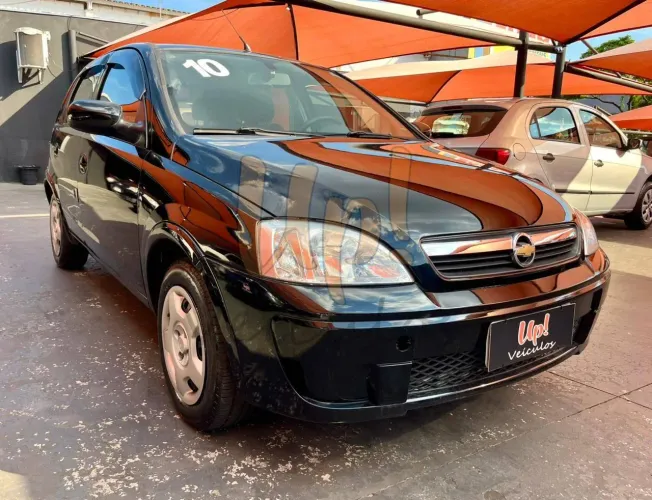 Chevrolet Corsa Hat. Premium 1.4 8V Econoflex 5P 2010