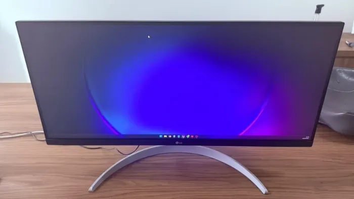 Monitor LG UltraWide 29"