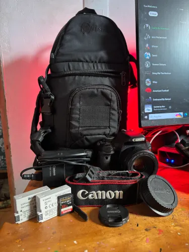 Canon T3i + Canon 50mm f/1.8