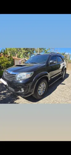 Toyota Hilux SW4 SRV D4-d 4X4 3.0 TDI Dies. AUT 2015