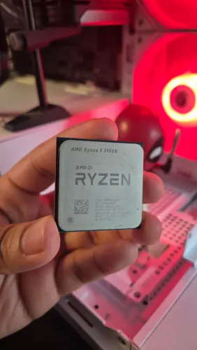AMD Ryzen 9 3950X