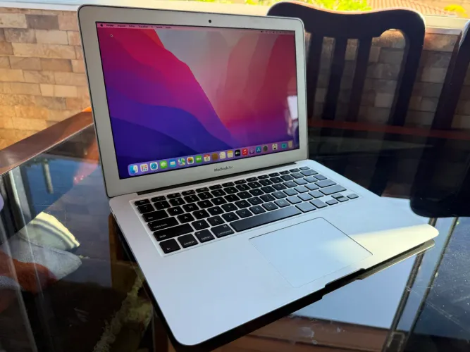 MacBook Air 13 2017 Novíssimo SSD 128 8 RAM