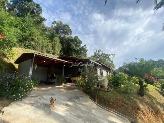 Casa unifamiliar no Cedrinho em Brusque