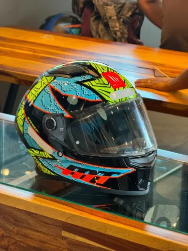 Capacete MT Stinger 2