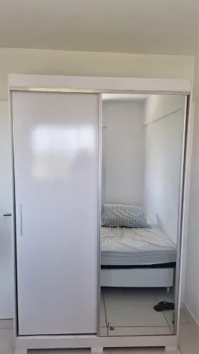 Guarda-roupa solteiro 