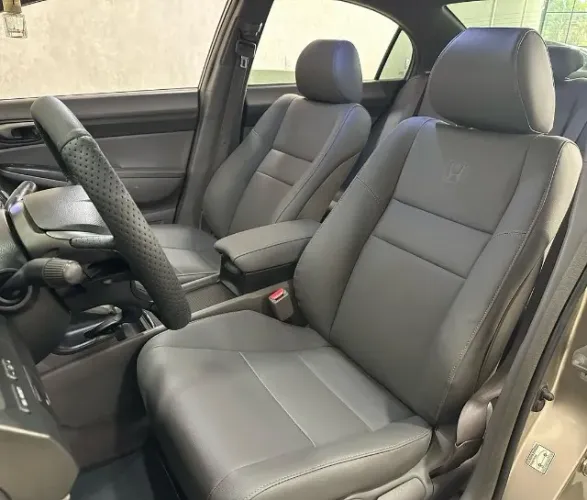 Honda Civic Sedan LXS 1.8/1.8 Flex 16V Aut. 4P 2008