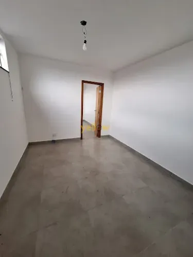 Comercial Prédio Comercial em Arujá