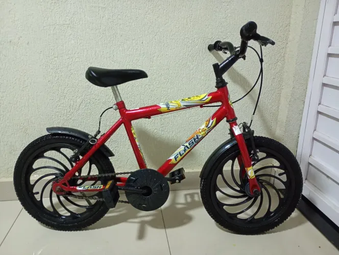 Bicicleta aro 16