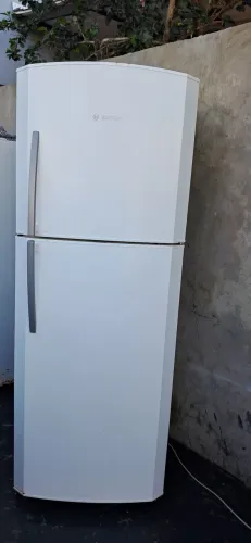 Vendo geladeira