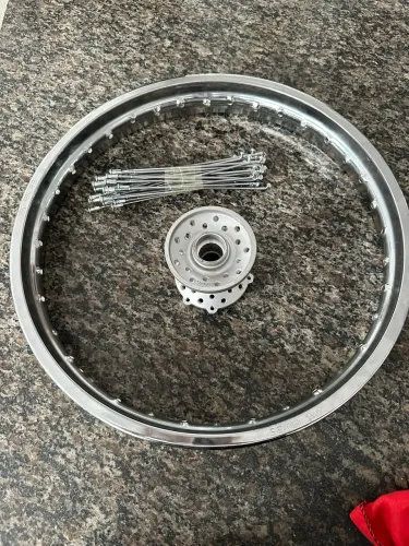 Roda dianteira da crosser
