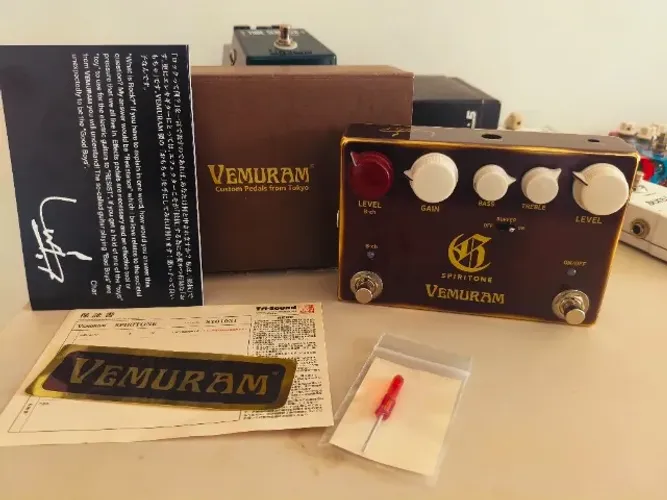 Pedal Vemuram "Spiritone Medium Gain" Klon overdrive novo