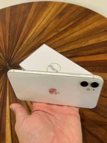 iPhone 11 - 128 GB 