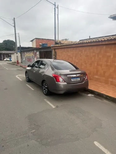 Nissan Versa SL 1.6 16V Flexstart 4P Mec. 2017