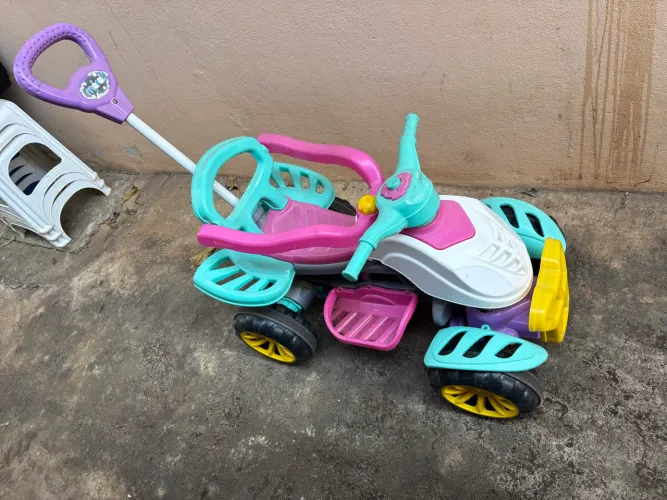 Carrinho de passeio Maral