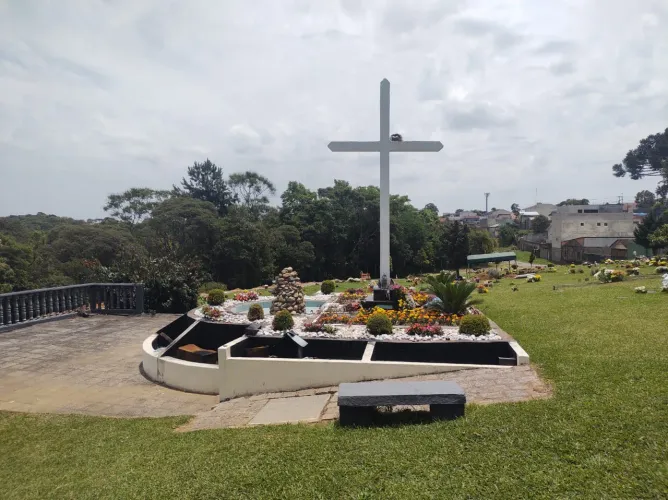 Vendo Jazigo 3 gavetas Jardim da Paz - Curitiba/PR.
