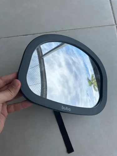 Espelho retrovisor bebê para carro marca Buba 27cm x 22cm