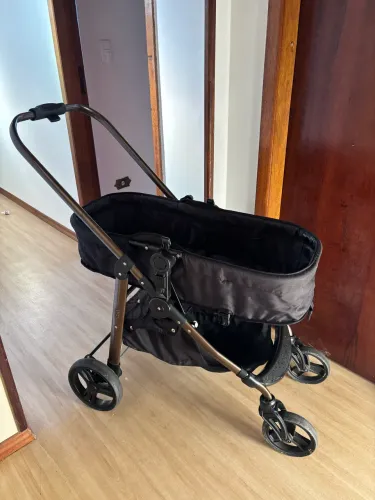 Carrinho de bebê completo