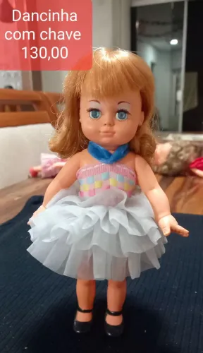 Antiga boneca Dancinha da Estrela